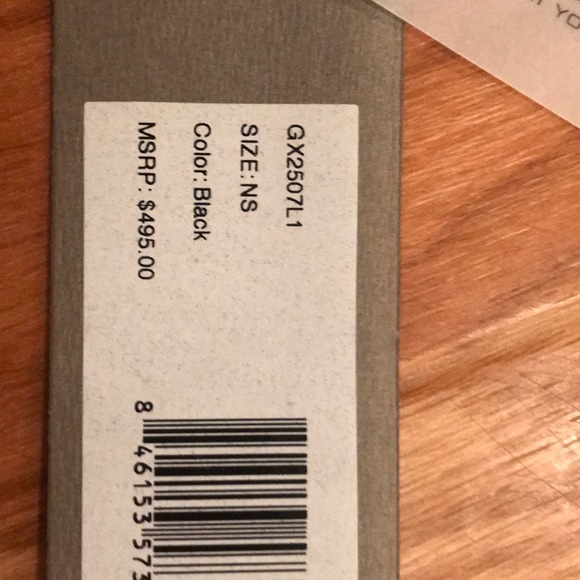 Black Hand Bag - Picture 4 of 4